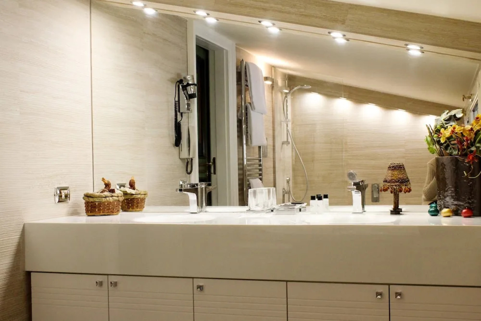 LHP Suite Villa Rivisondoli