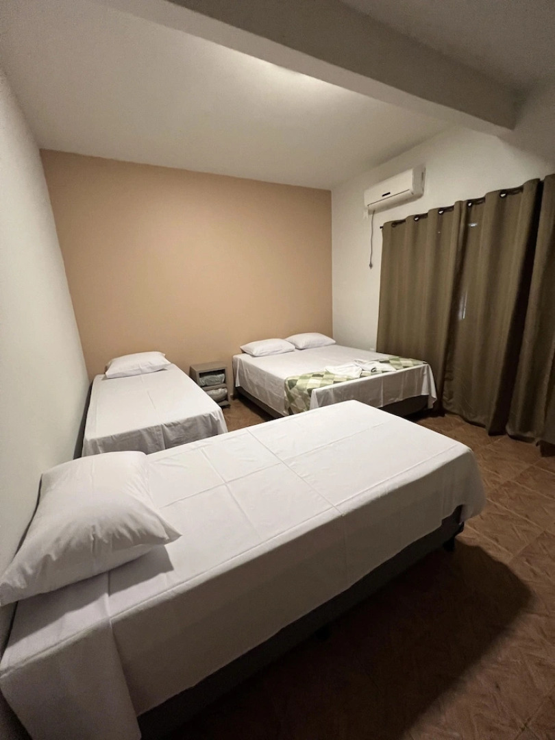 Hotel Paraiso - Fácil acesso as faculdades e FarmShow