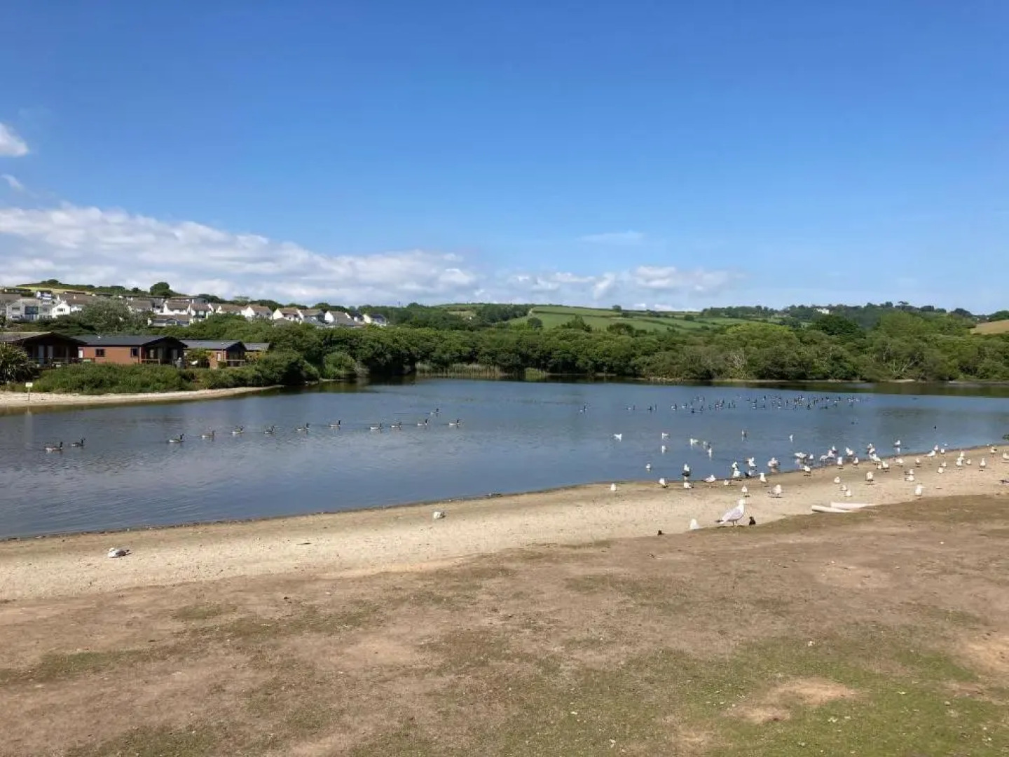 Luxury 2 Bedroom Holiday Home on Beachside Park