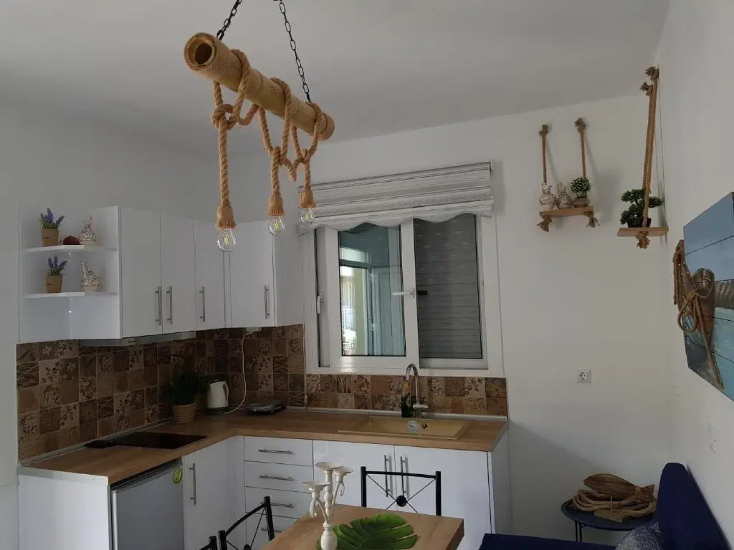 Galazia Thea Apartments