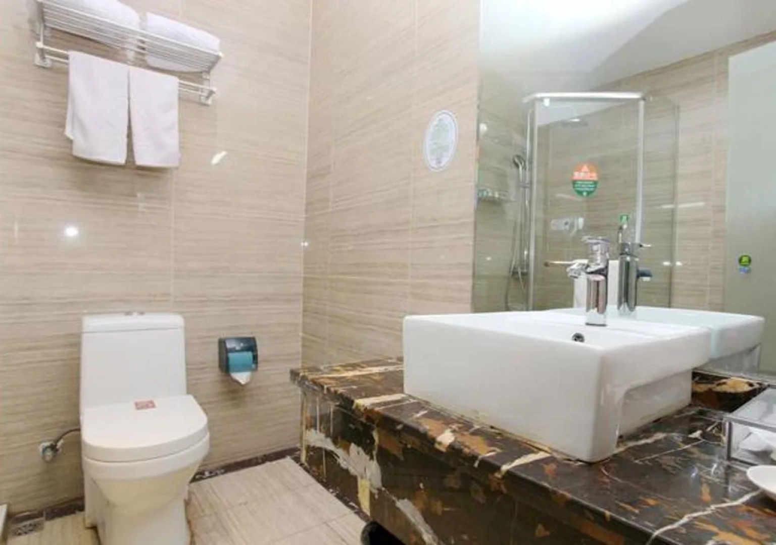 GreenTree Alliance Hotel (Quanjiao High-speed Railway Station Jianghai New City Plaza)