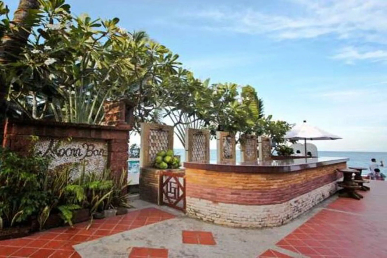 Supar Royal Beach Hotel