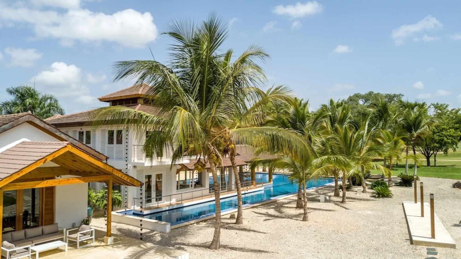 Srvittinivillas Agp36 / Spacius / Confortable Luxury Villa/ Family/ Team/ Cdc