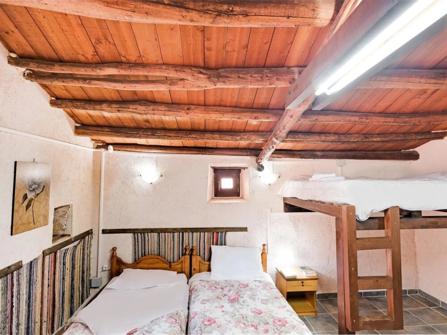 Quaint Holiday Home in Volimes Near Navagio Beach