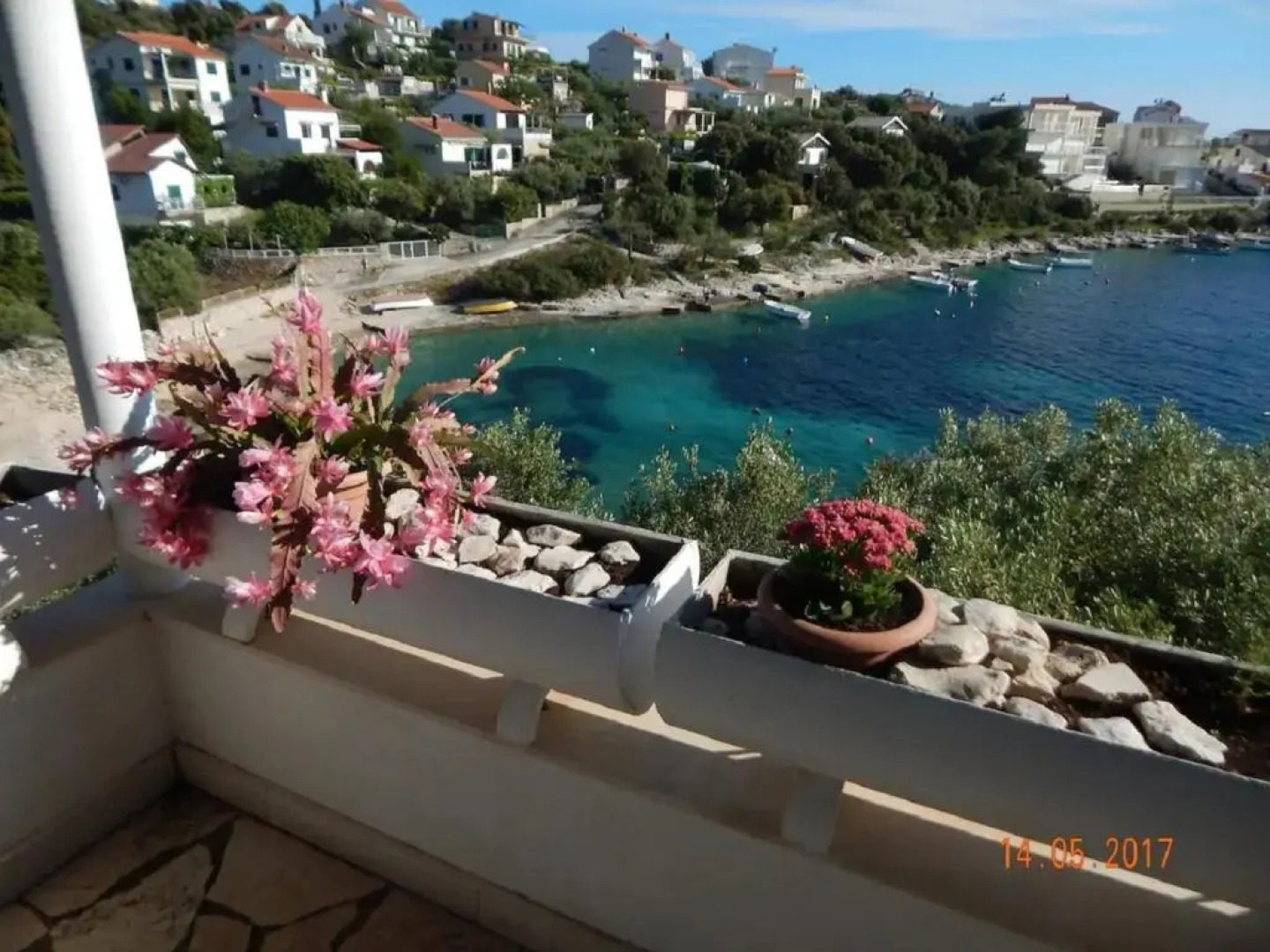 Apartment Miki - 25 m from the sea
