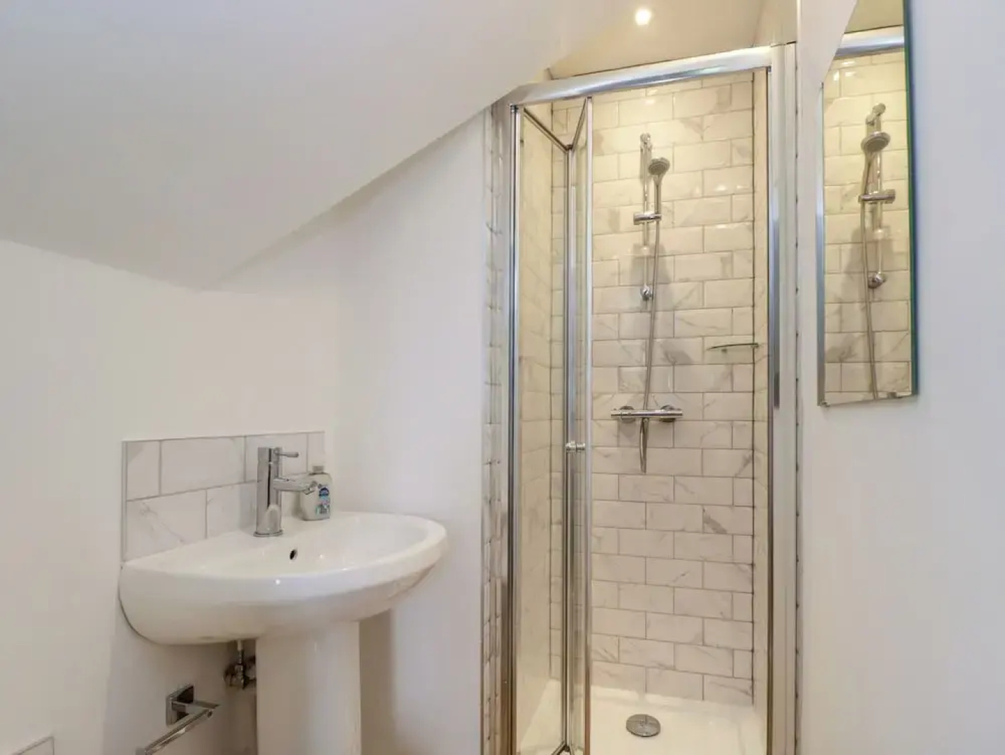 4 Wellacres Cottage