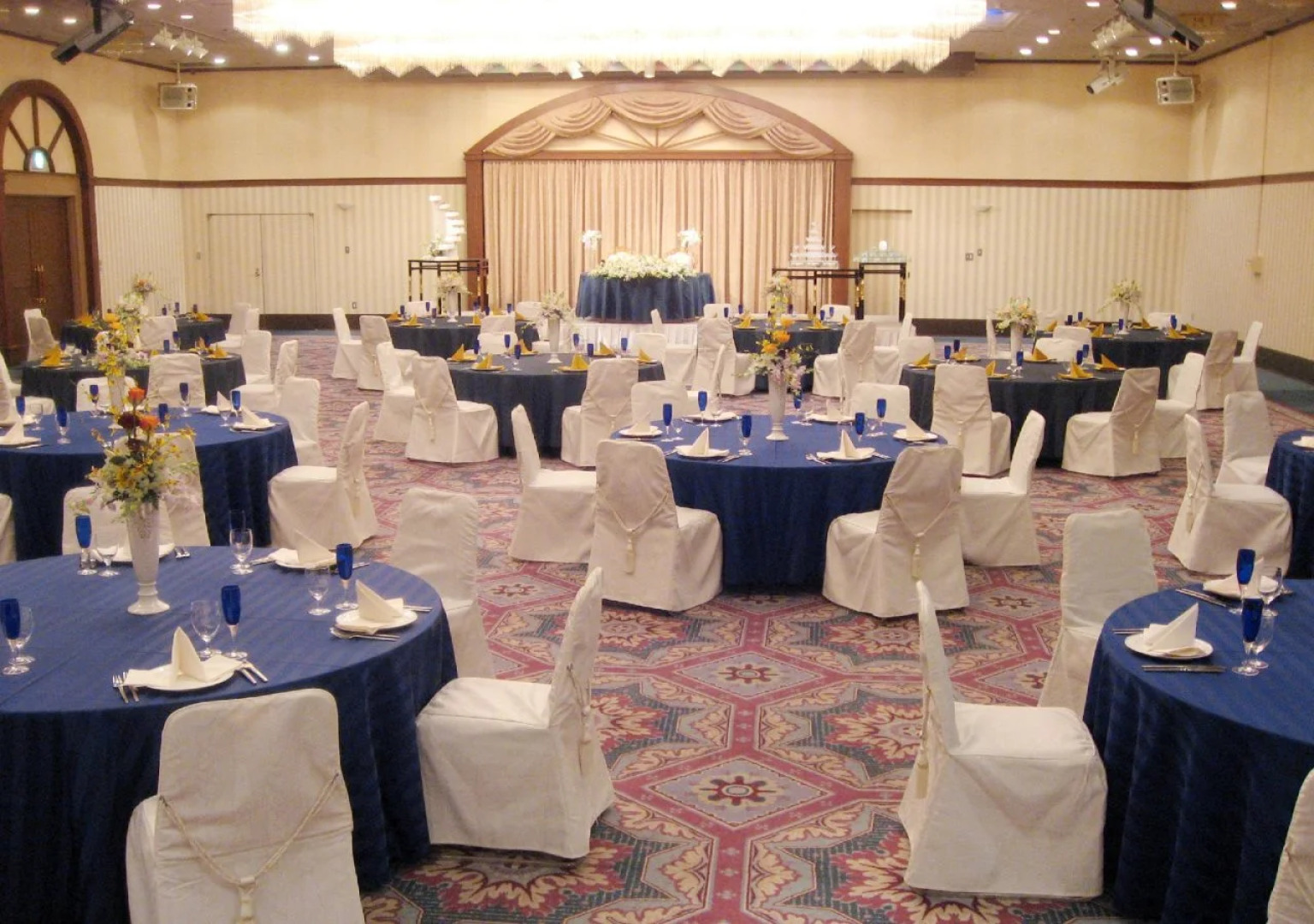 Hotel Crown Palais Kofu