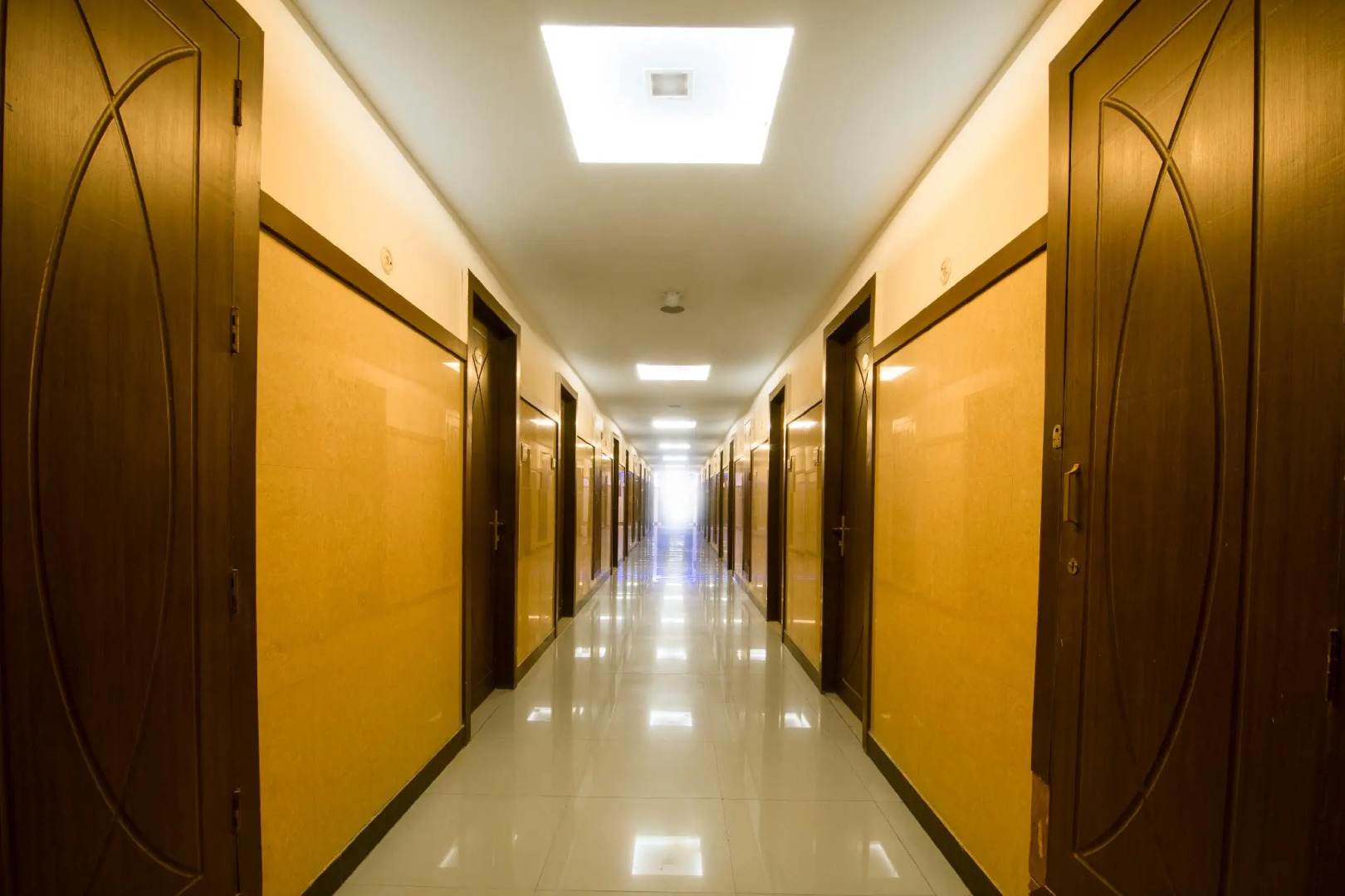 Shanti Seva Dham - The Religious Stay At Priyakant Ju Temple Vrindavan