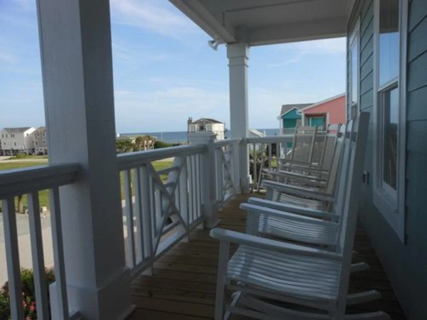 Life's A Beach 4 Bedroom Home by RedAwning