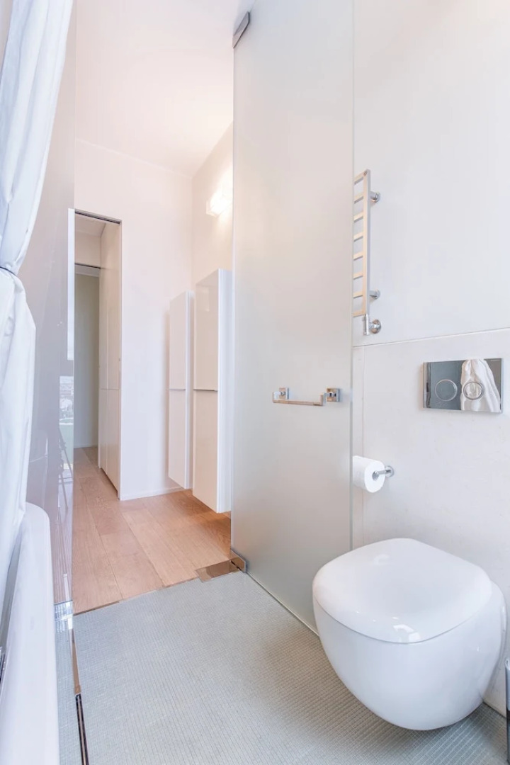 Suitelowcost Solaria 6 pax