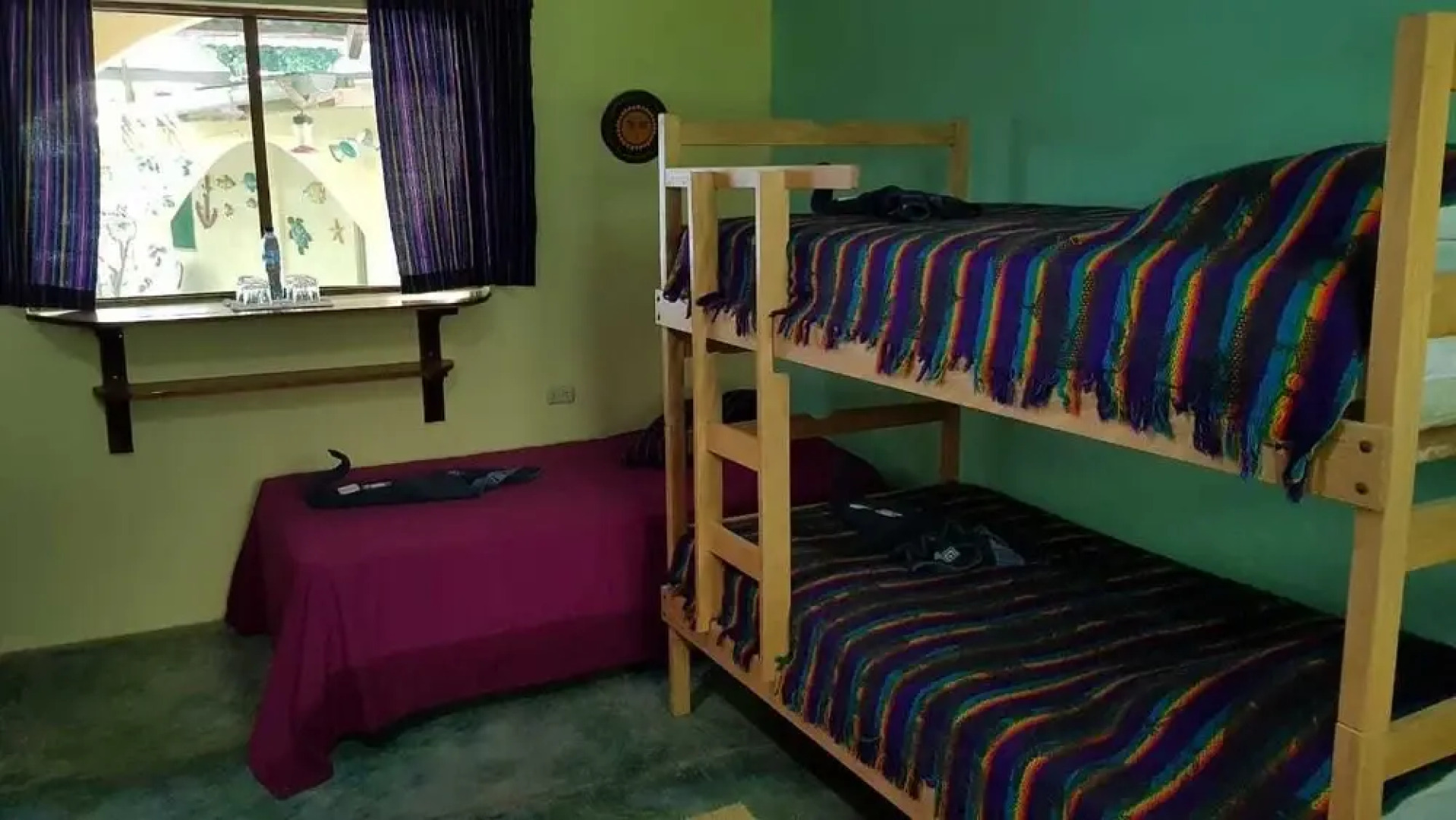 Gucumatz Lakeside Inn