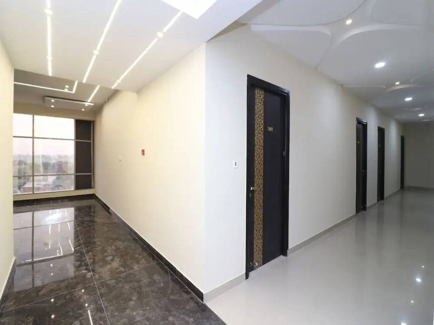 Capital O 19916 The Grand Tilak