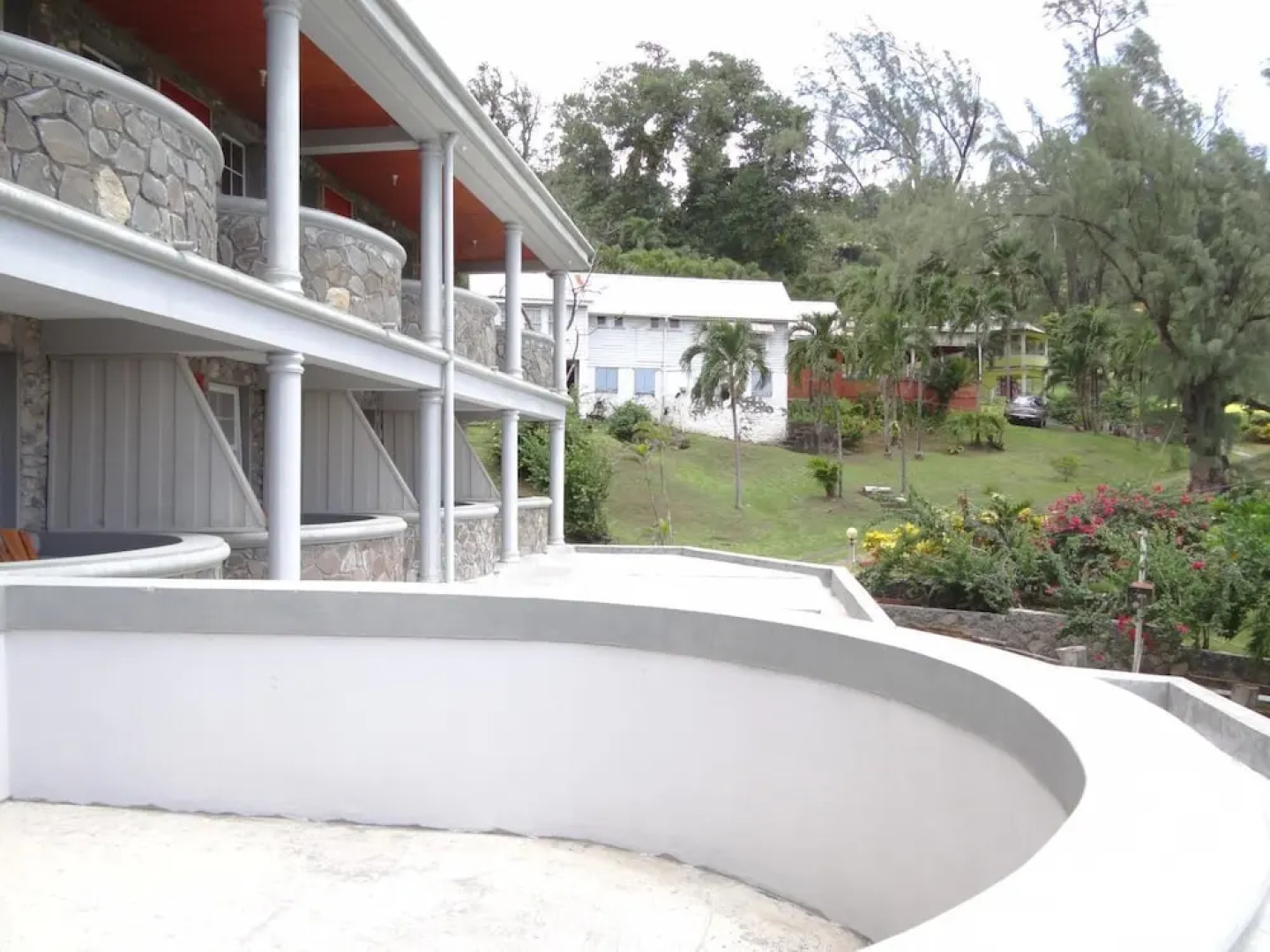 Spring Gardens Resort