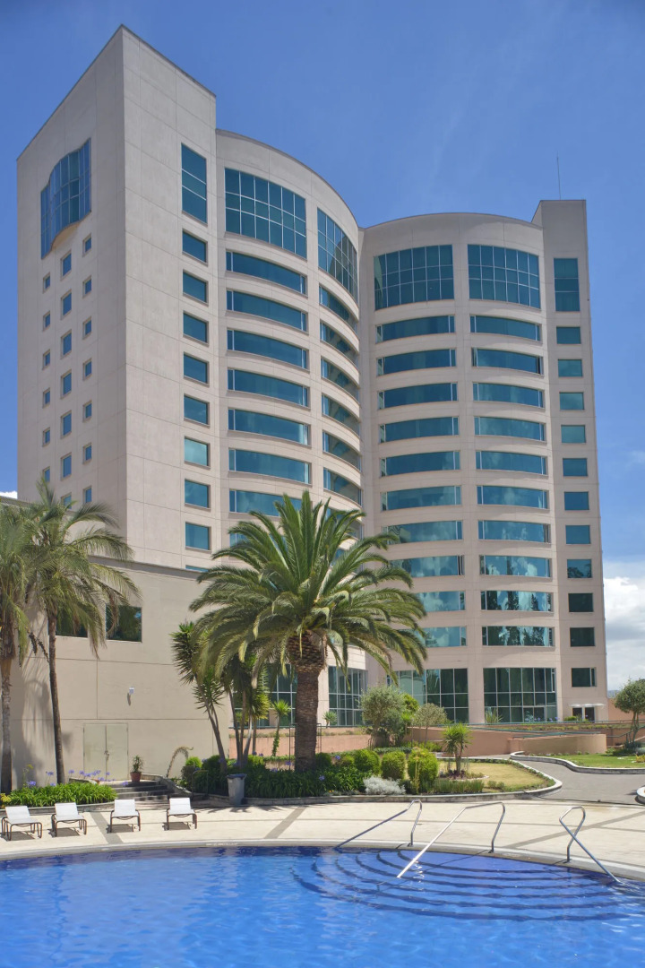 Torres de Suites by InAmazonas