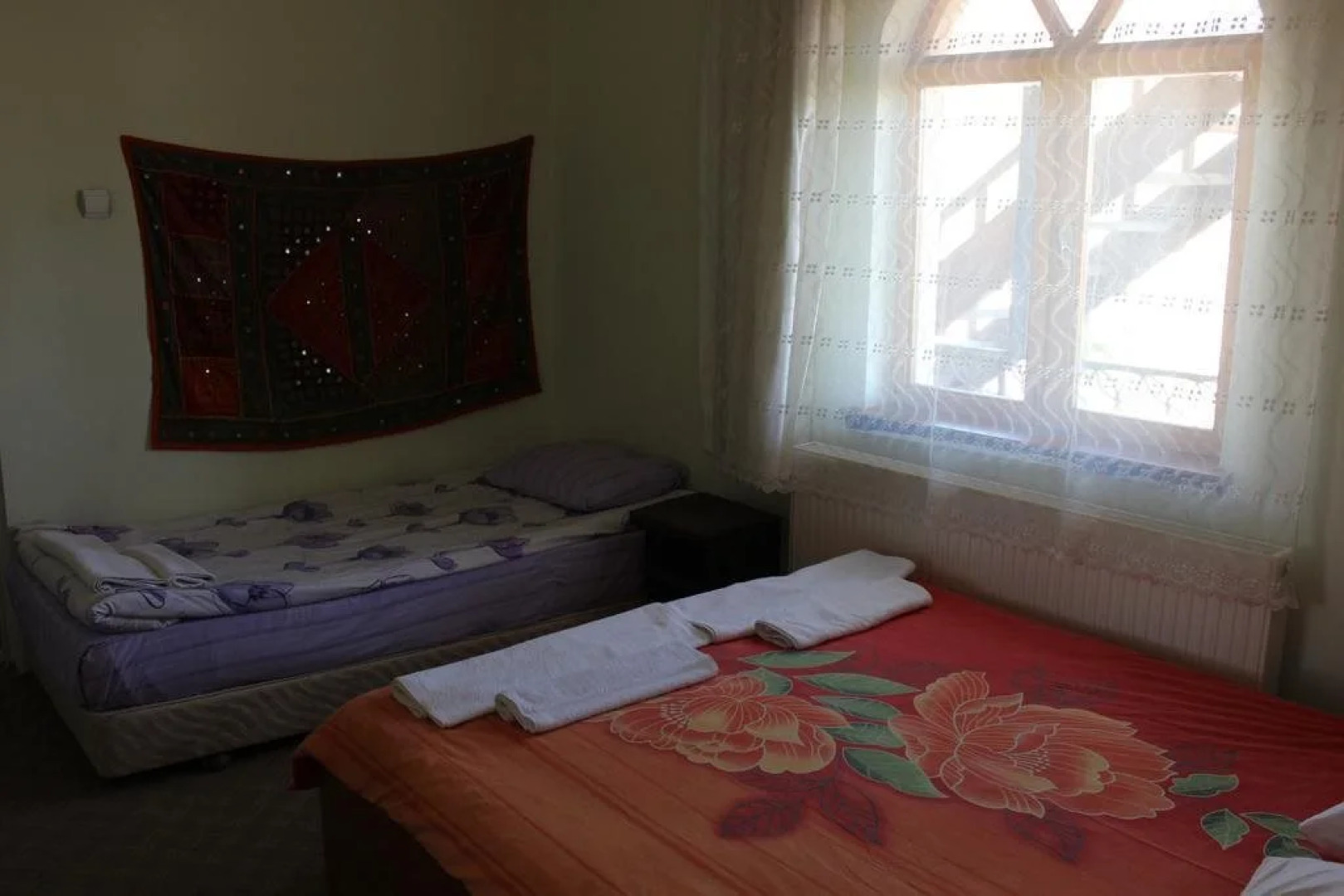 Valleypark Hotel - Hostel