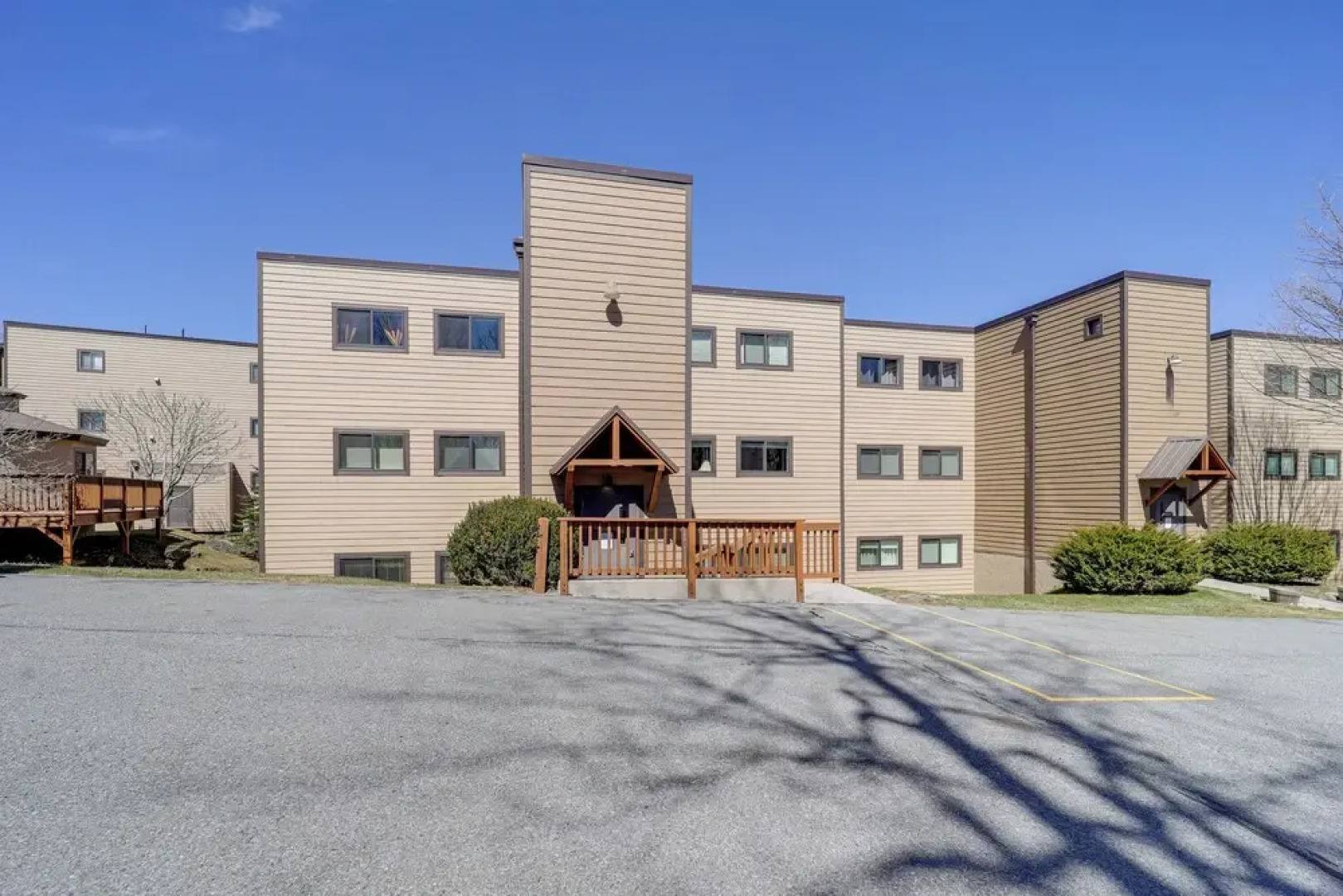 Balcony + Views: Sugar Mountain Haven!