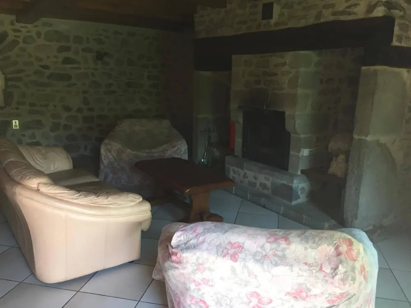 House With 2 Bedrooms in Lanobre, With Enclosed Garden