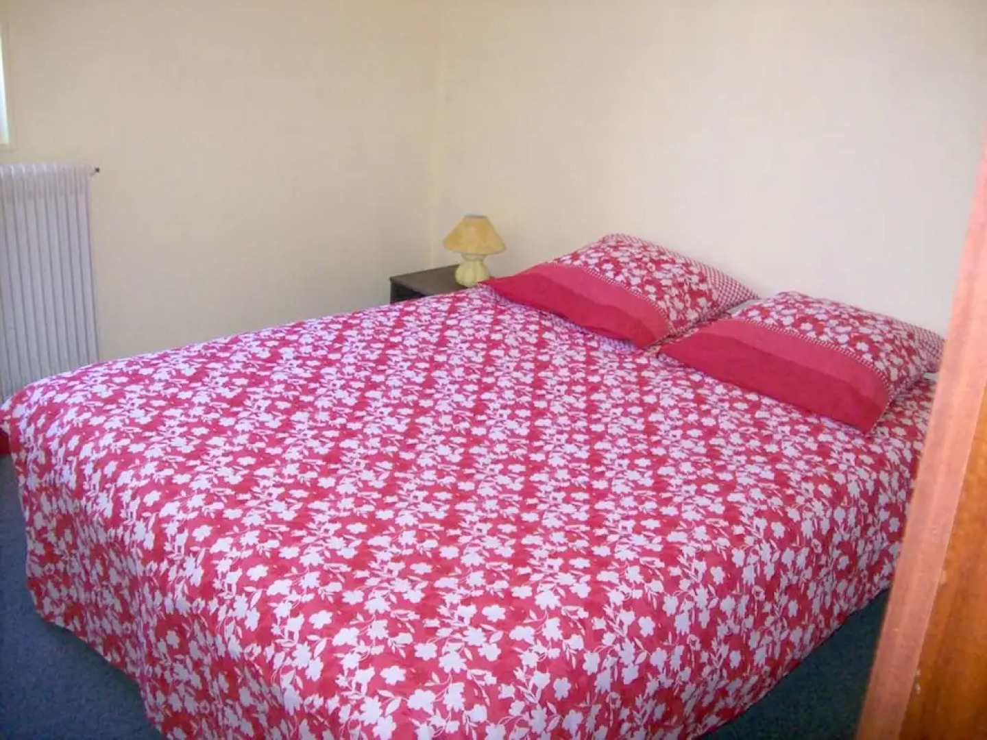 House With 3 Bedrooms in Bourbon-lancy, With Wifi