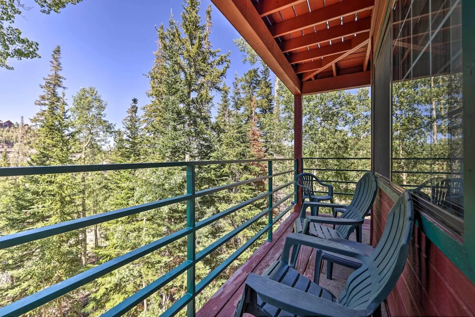 Slopeside Condo With Hot Tub + Game Room Access!