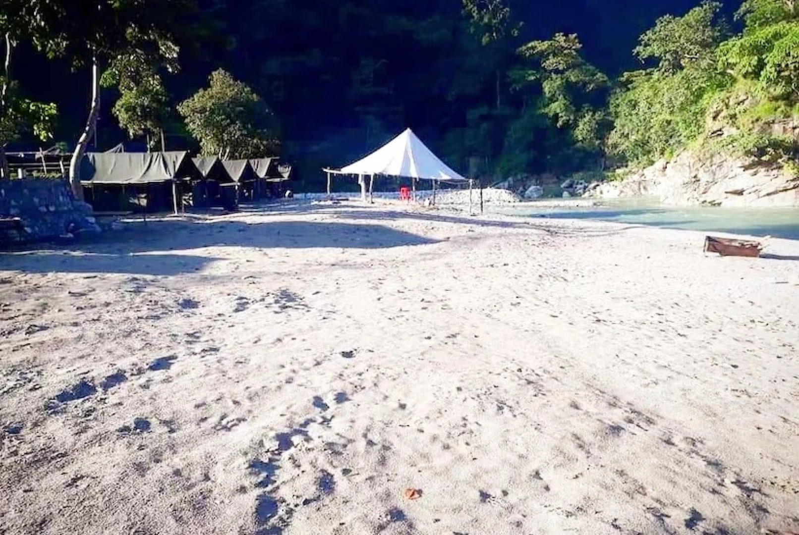 Hideaway By Bull Adventure Camp