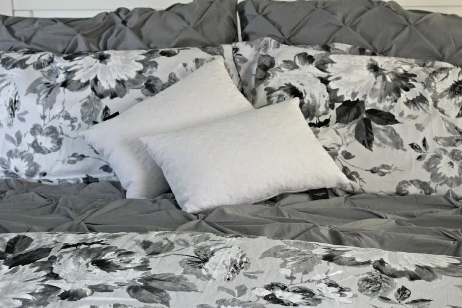 1837 Cobblestone Cottage