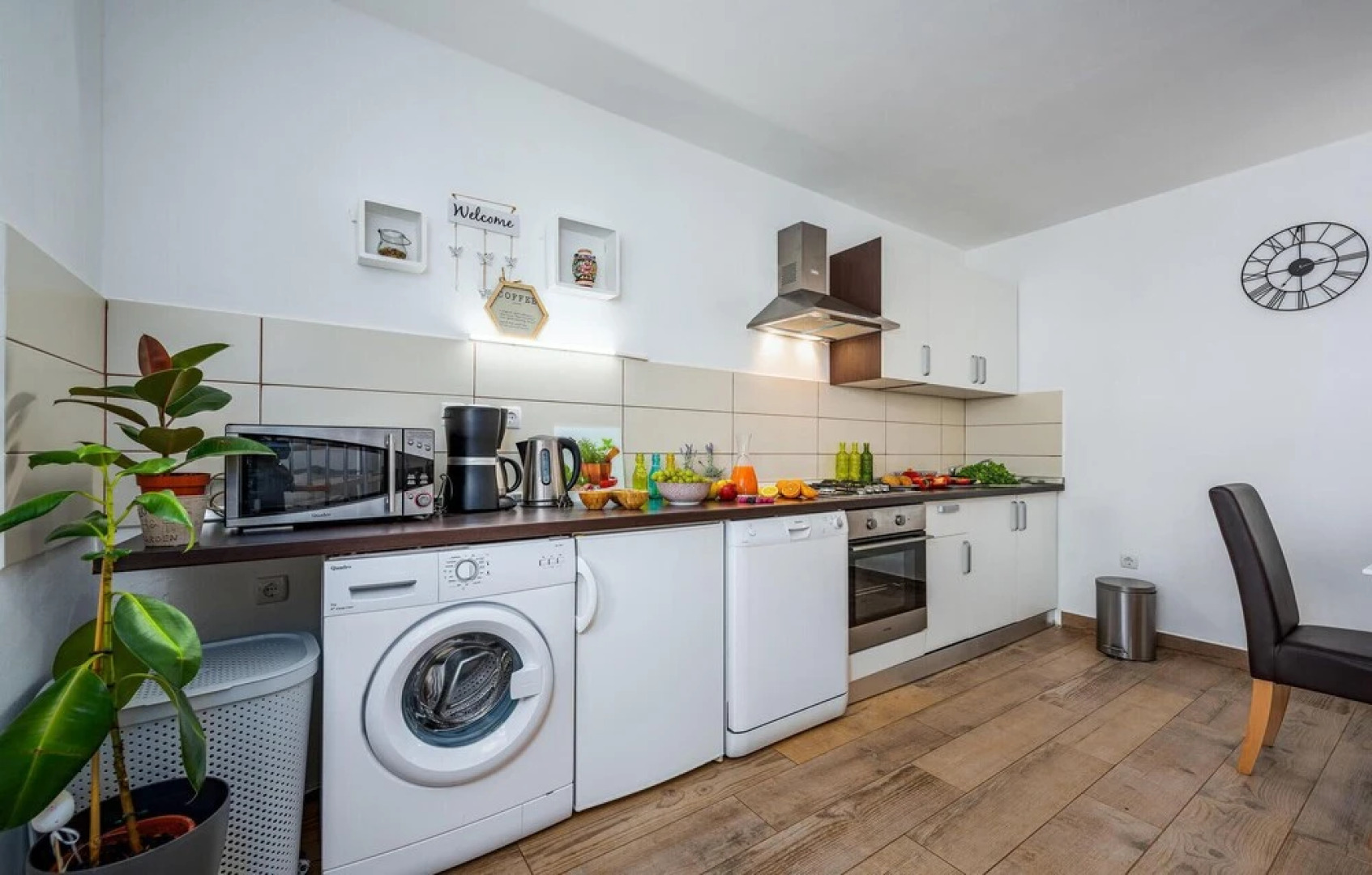 Beautiful Home in Labinci With 2 Bedrooms, Wifi and Outdoor Swimming Pool