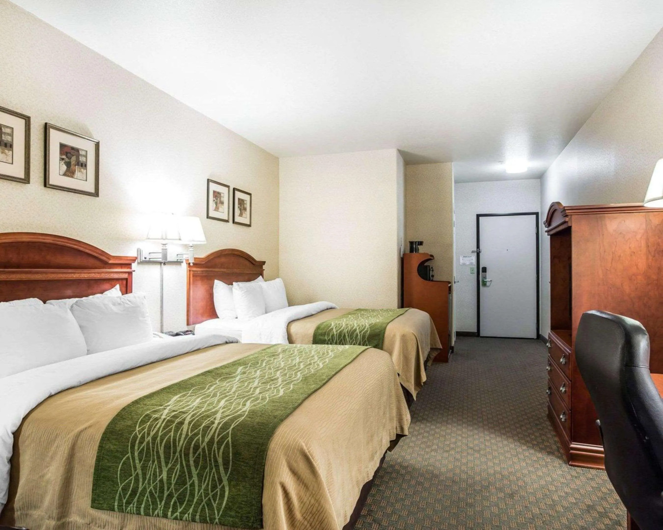 Comfort Inn & Suites Galt - Lodi North