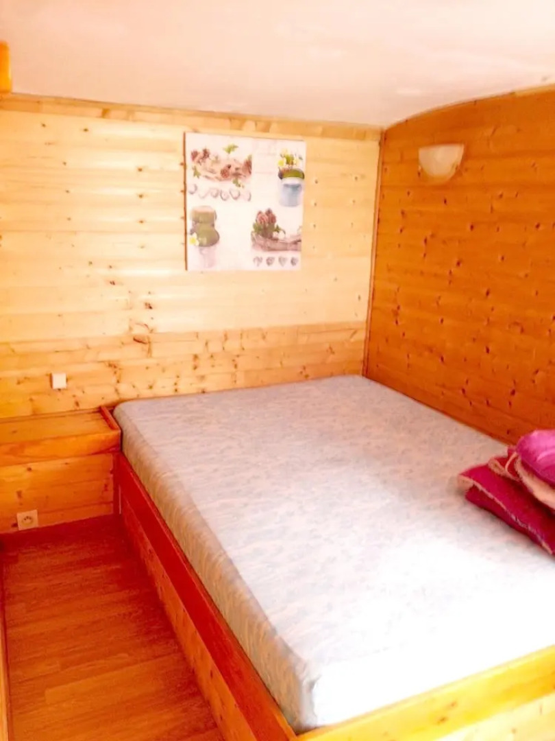 Chalet With 2 Bedrooms in Saint-genest-de-beauzon, With Enclosed Garde