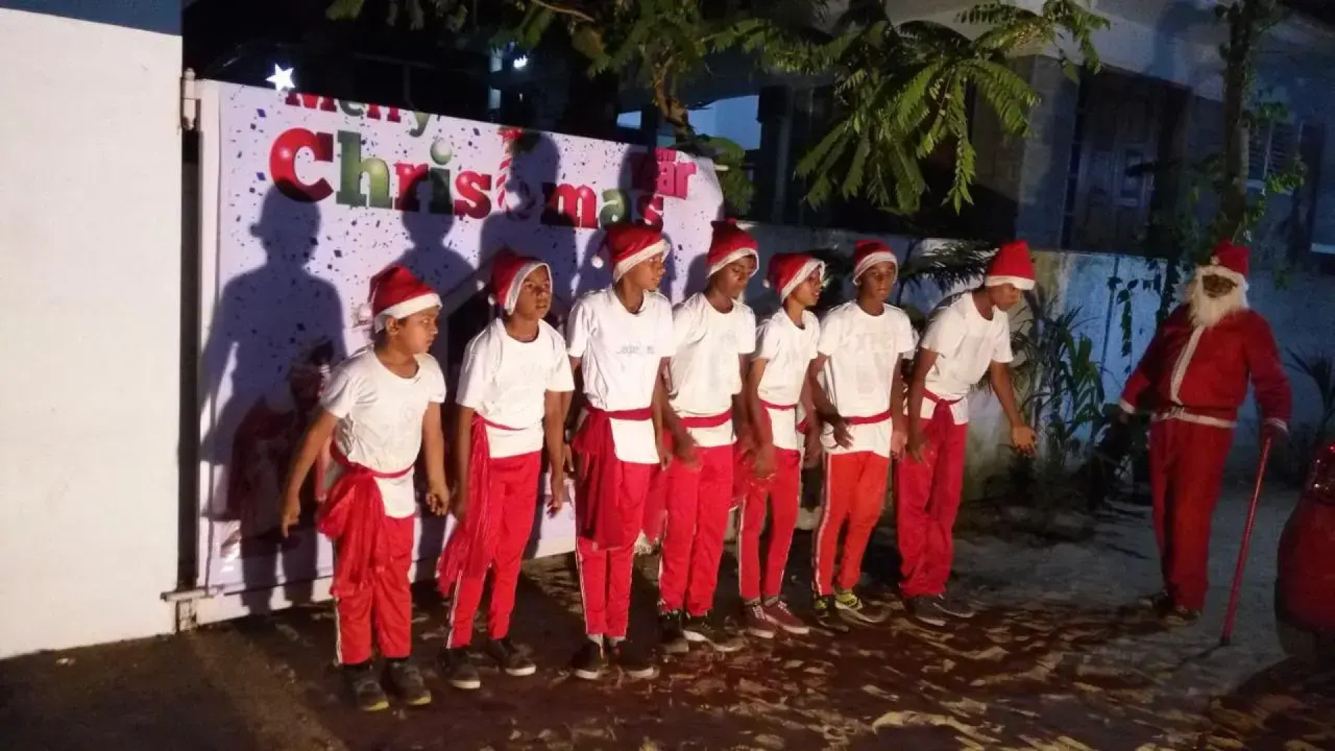 Sea Breeze Beach Home Stay