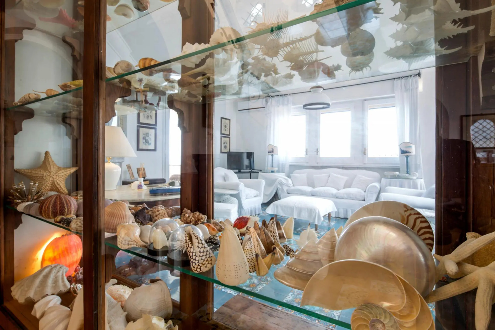 Estate4home - Villa Bougainville