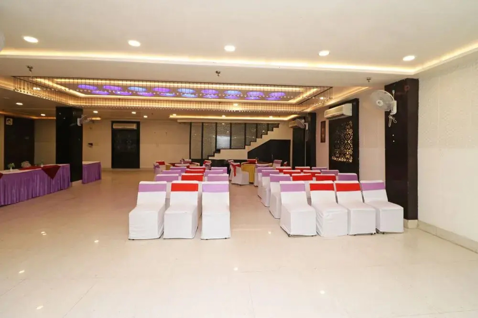 OYO 9993 Hotel Idea Inn