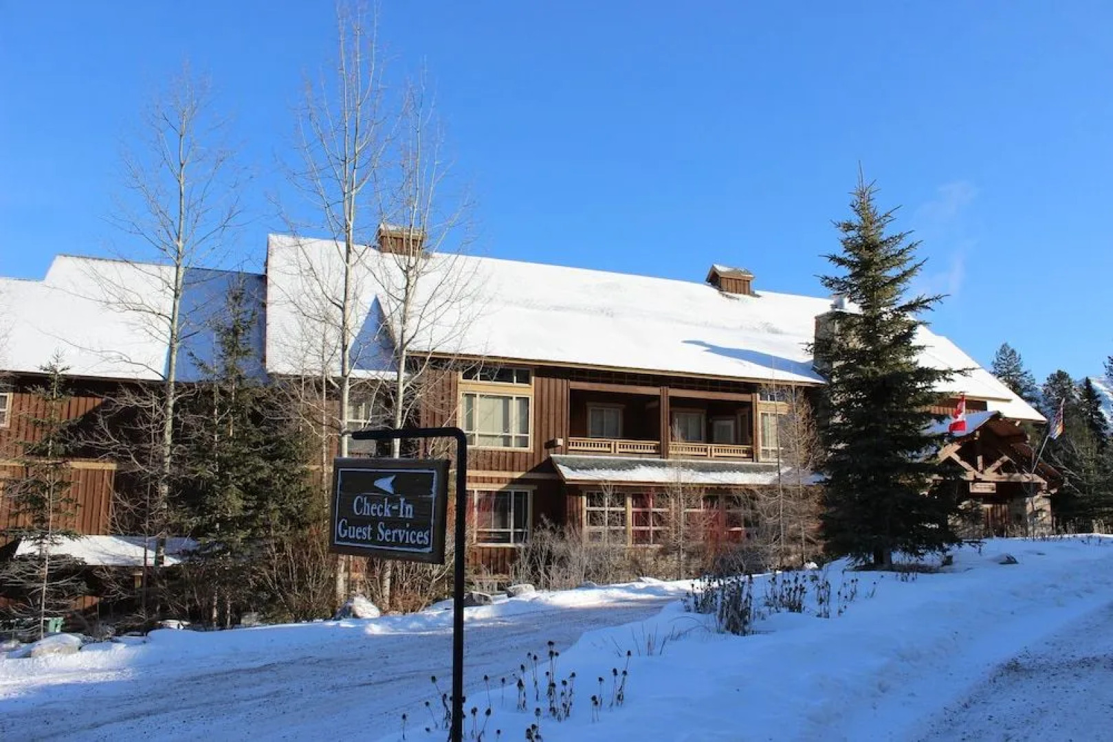 Timberline Lodges by Fernie Lodging Company