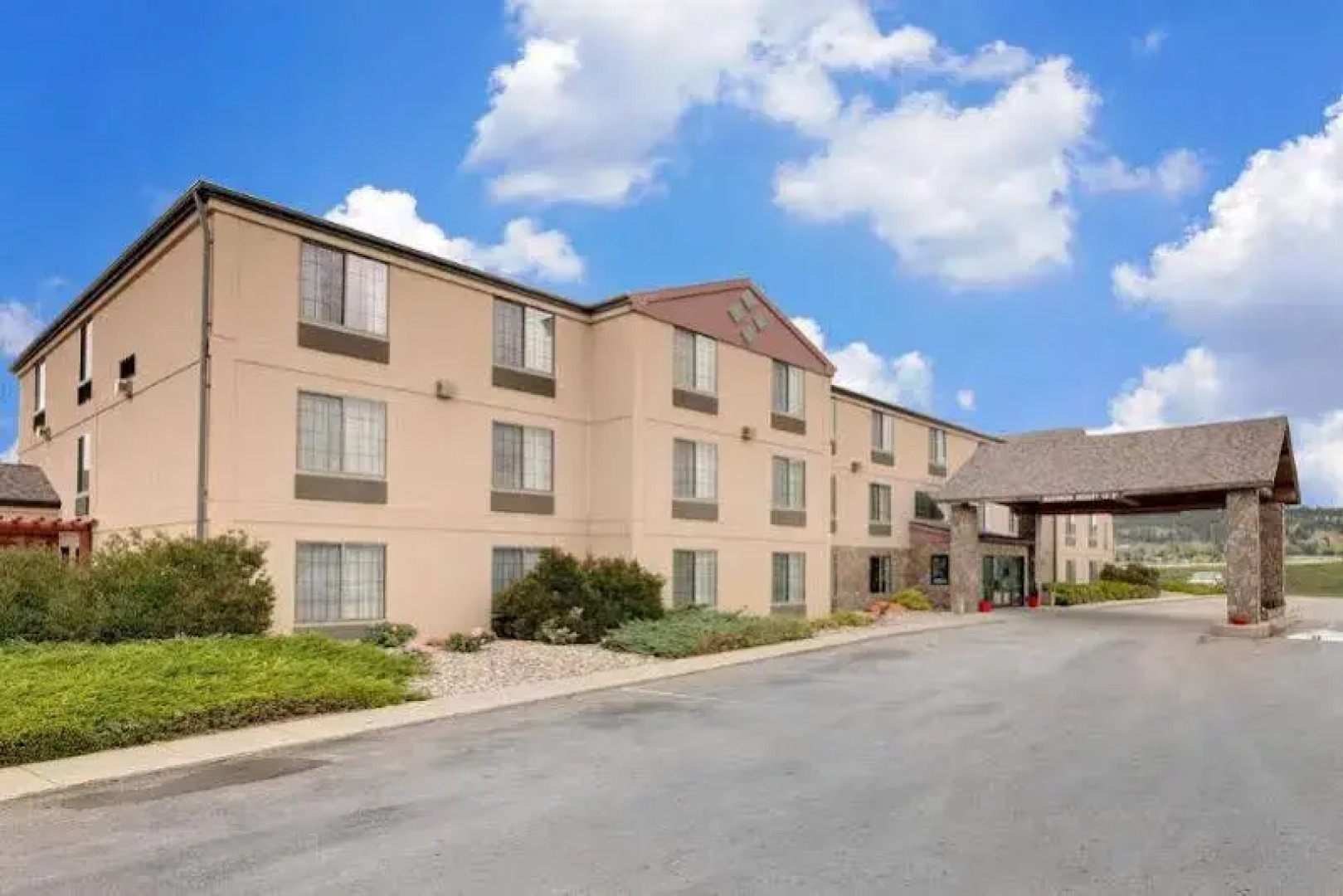 Ramada Summerset/Rapid City West