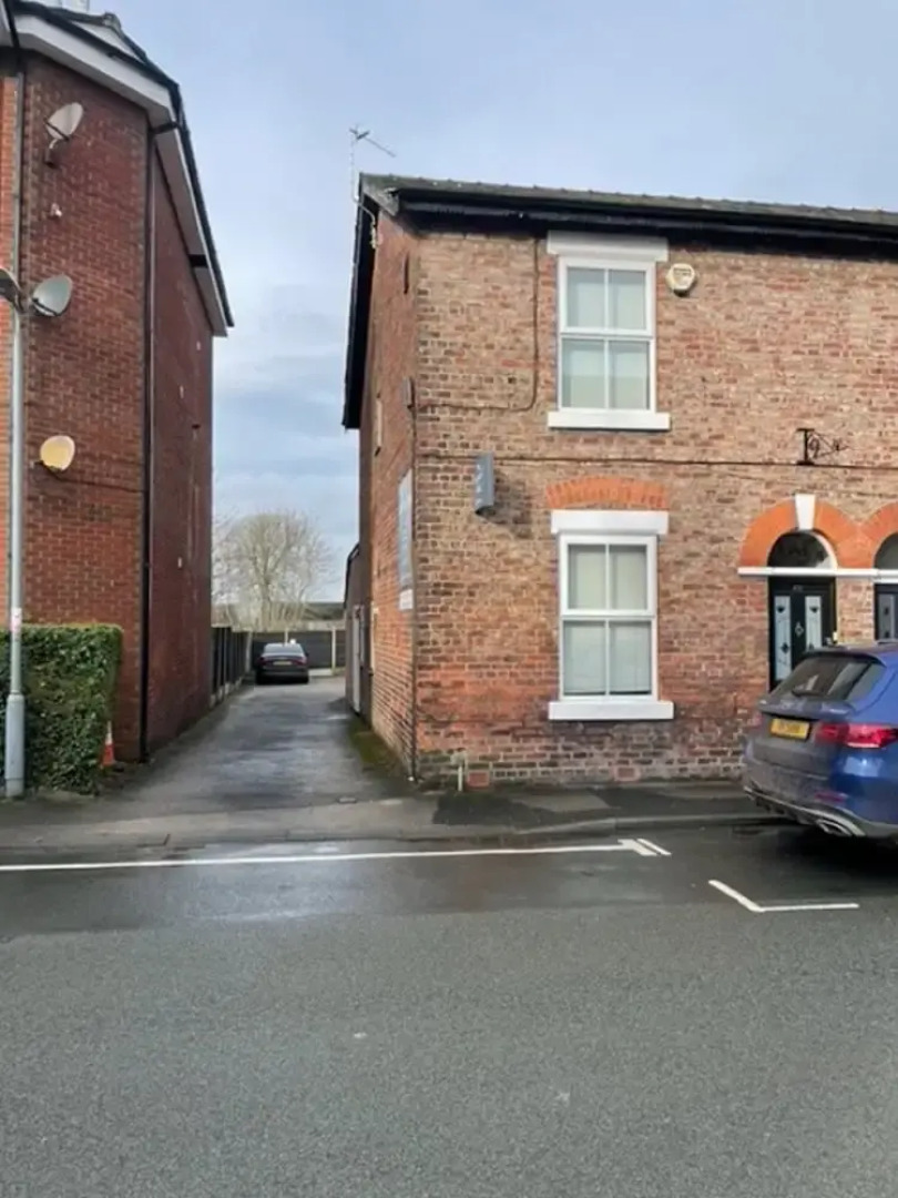 Comfy 1Bd Retreat In The Heart Of Alderley Edge