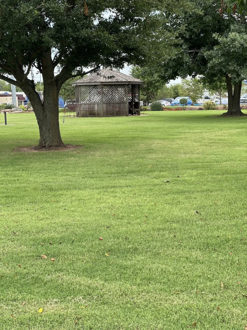 Thunderbird Lodge, Norman, OK
