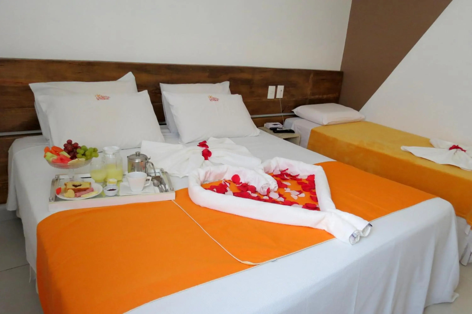 Hotel Encantos De Penedo