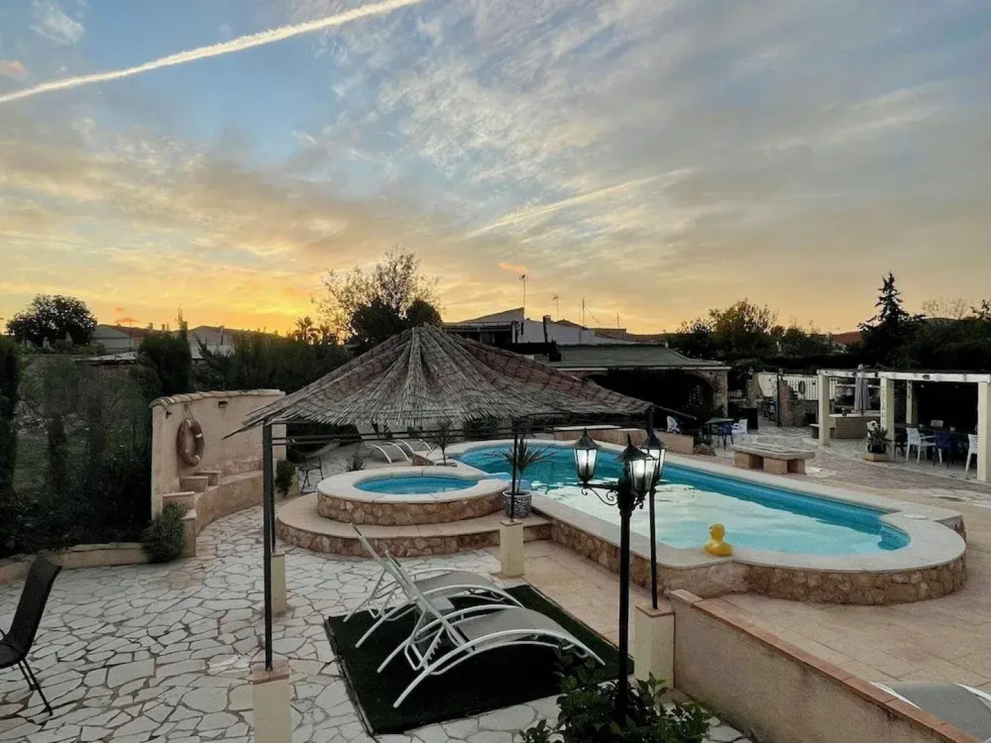 Self Catering Accommodation for the Larger Group