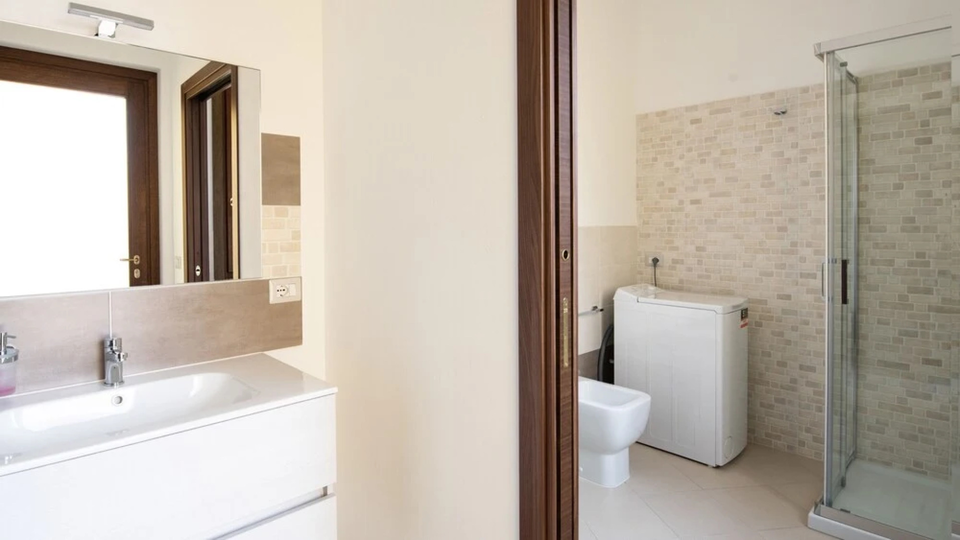 Welcomely - Vico Giordano Bruno 27