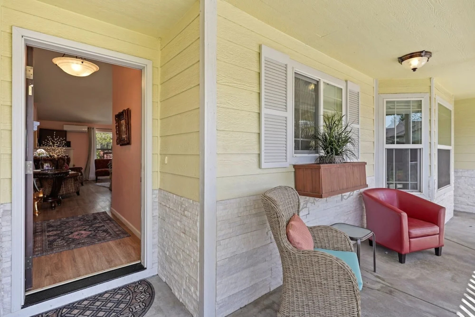 Canyon Cottage 3 Bedroom Home by Redawning