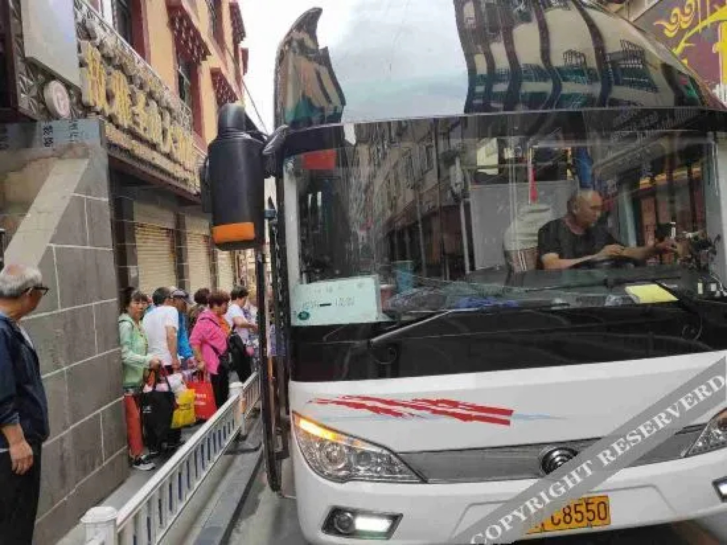 Yajiang Guya Shengshan Hotel