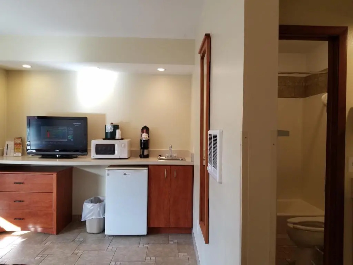 Black Hawk Motel and Suites