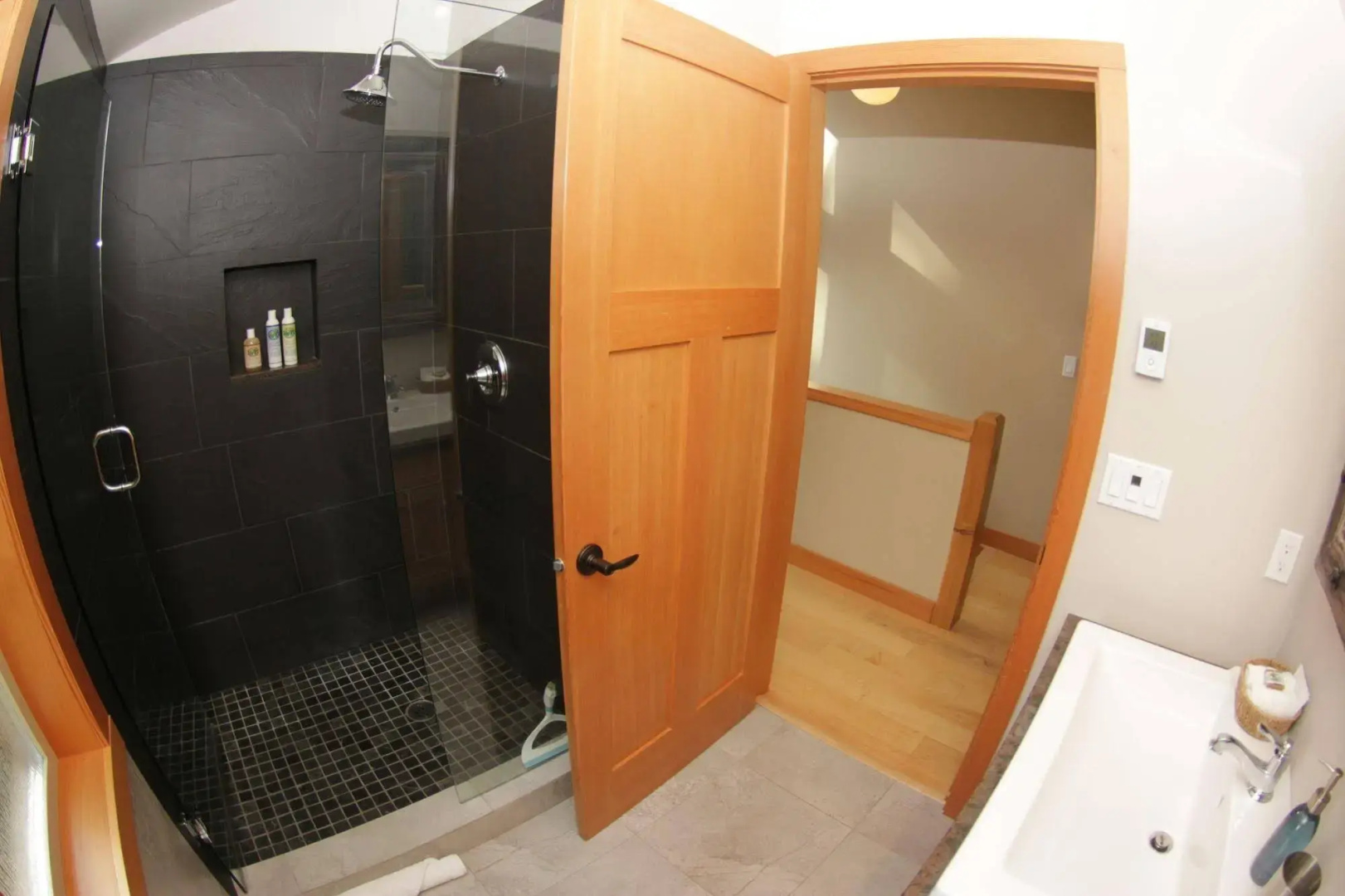 Black Bear Guesthouse