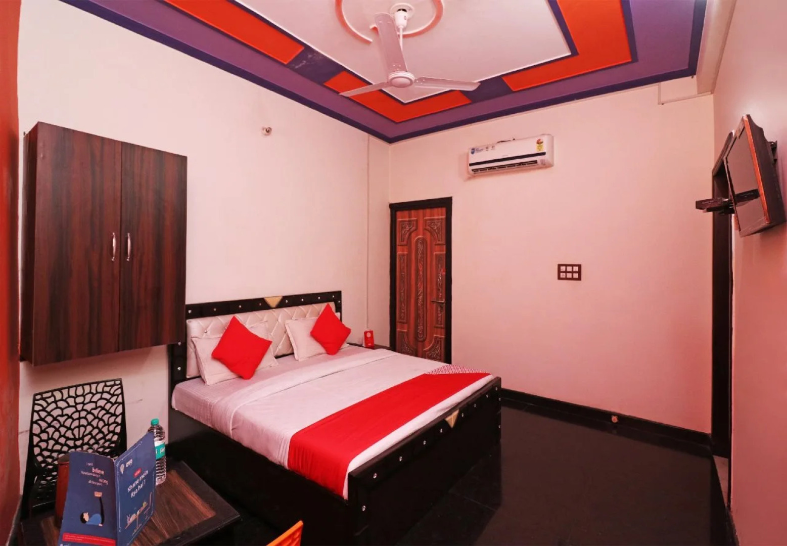 Tr Hotel By OYO Rooms