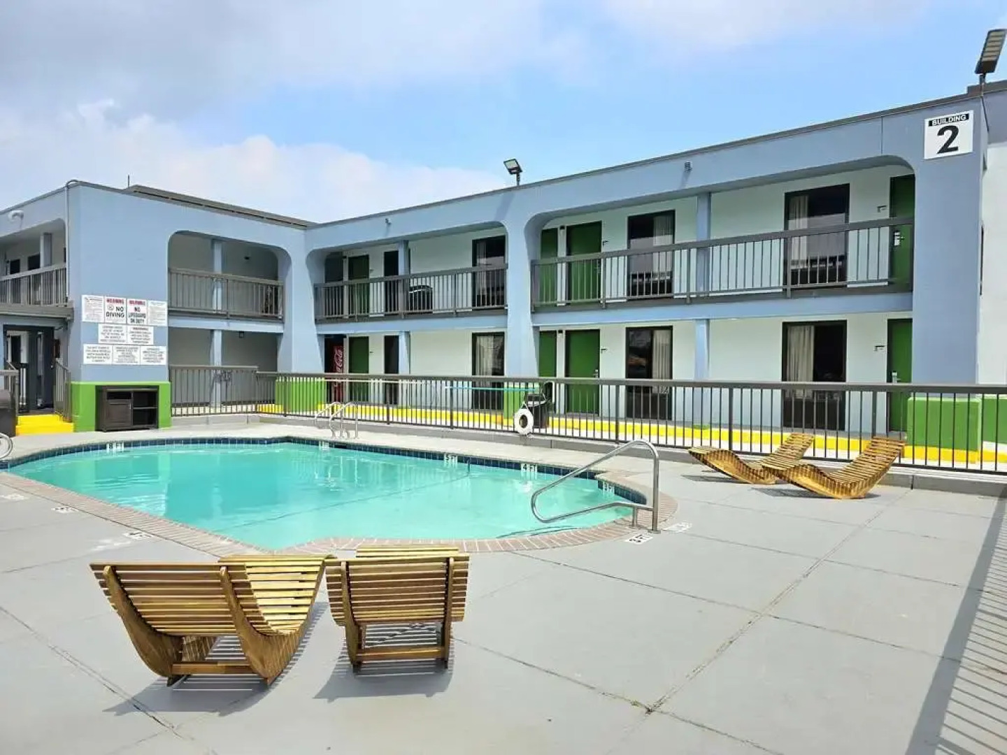 Surestay Studio By Best Western Victoria