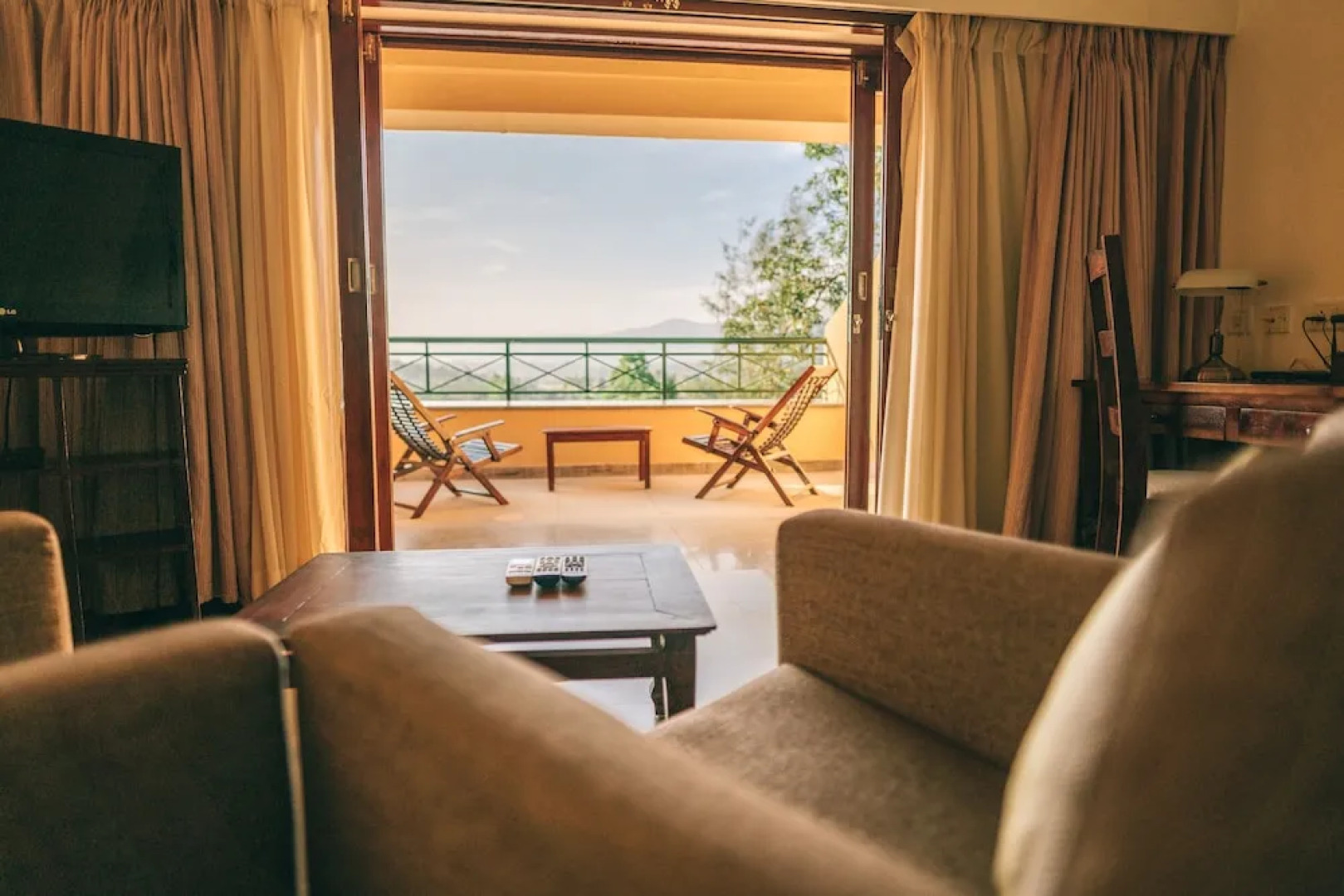 Ambatty Greens Resort