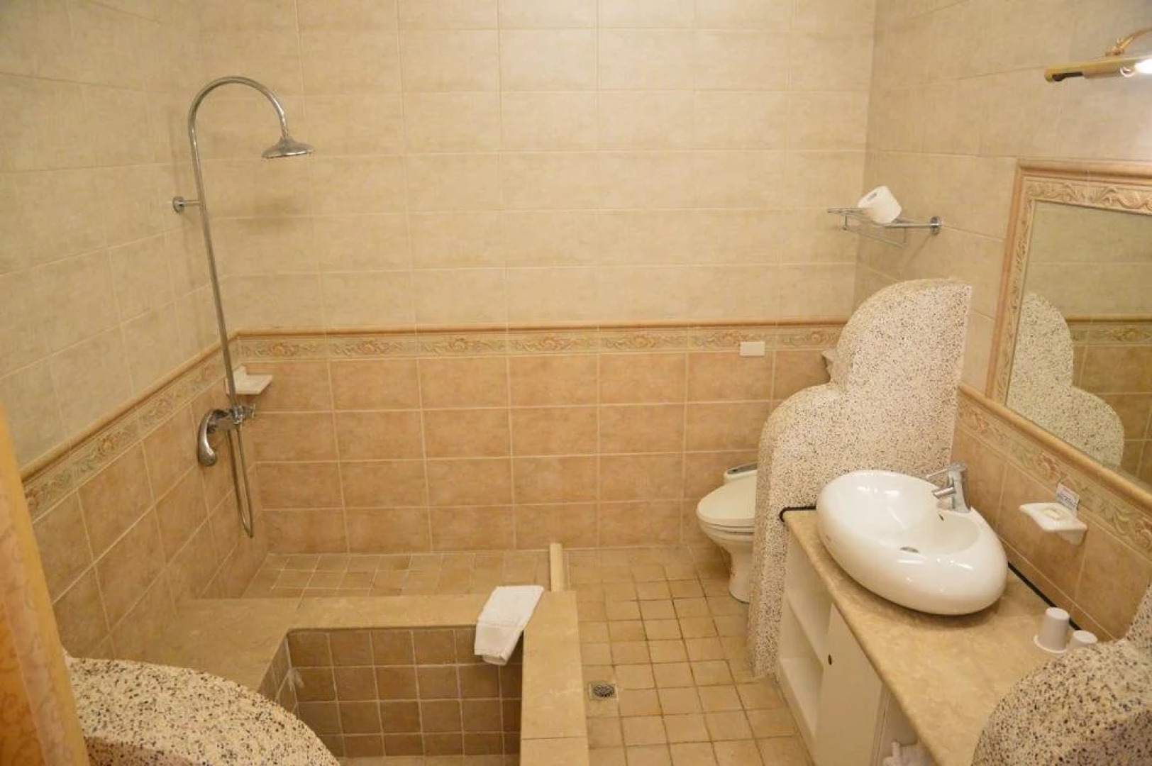 Florence Resort Villa Constantinople