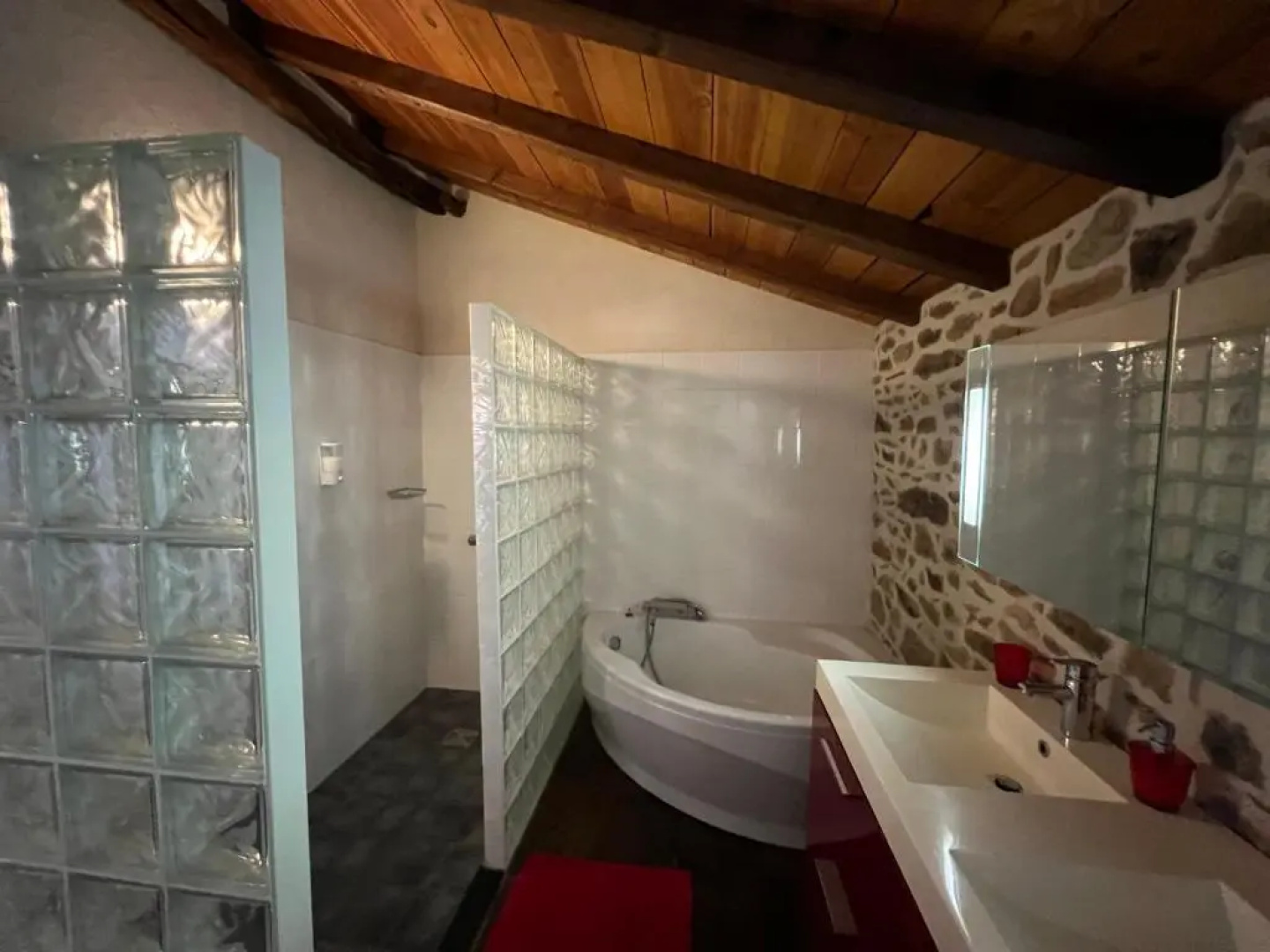Domaine de Brise Bois - Chambres & Gîtes