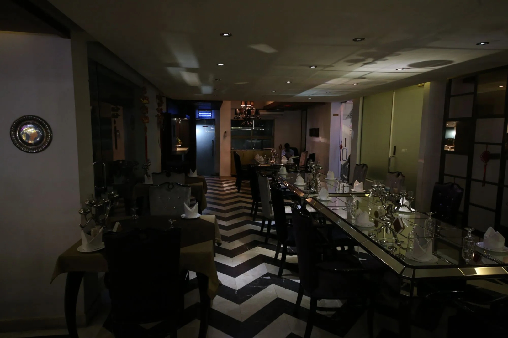 Monsoon Inn