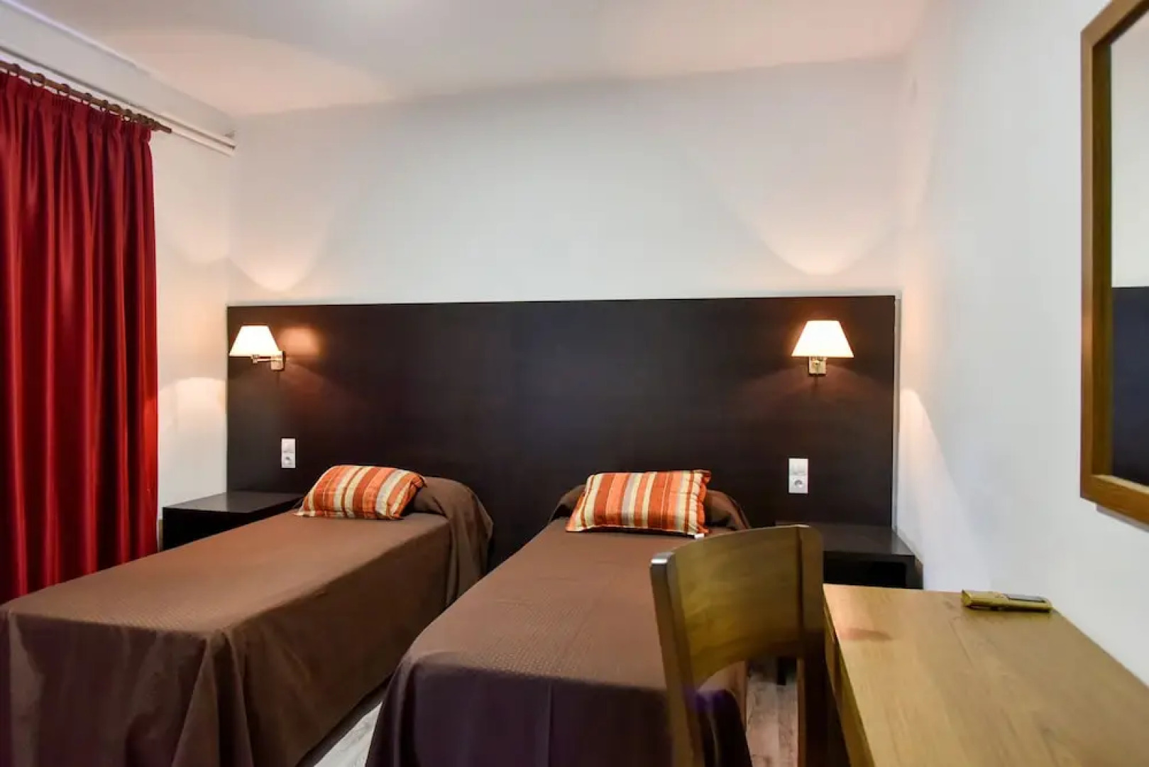 Nou Parador De Gualda