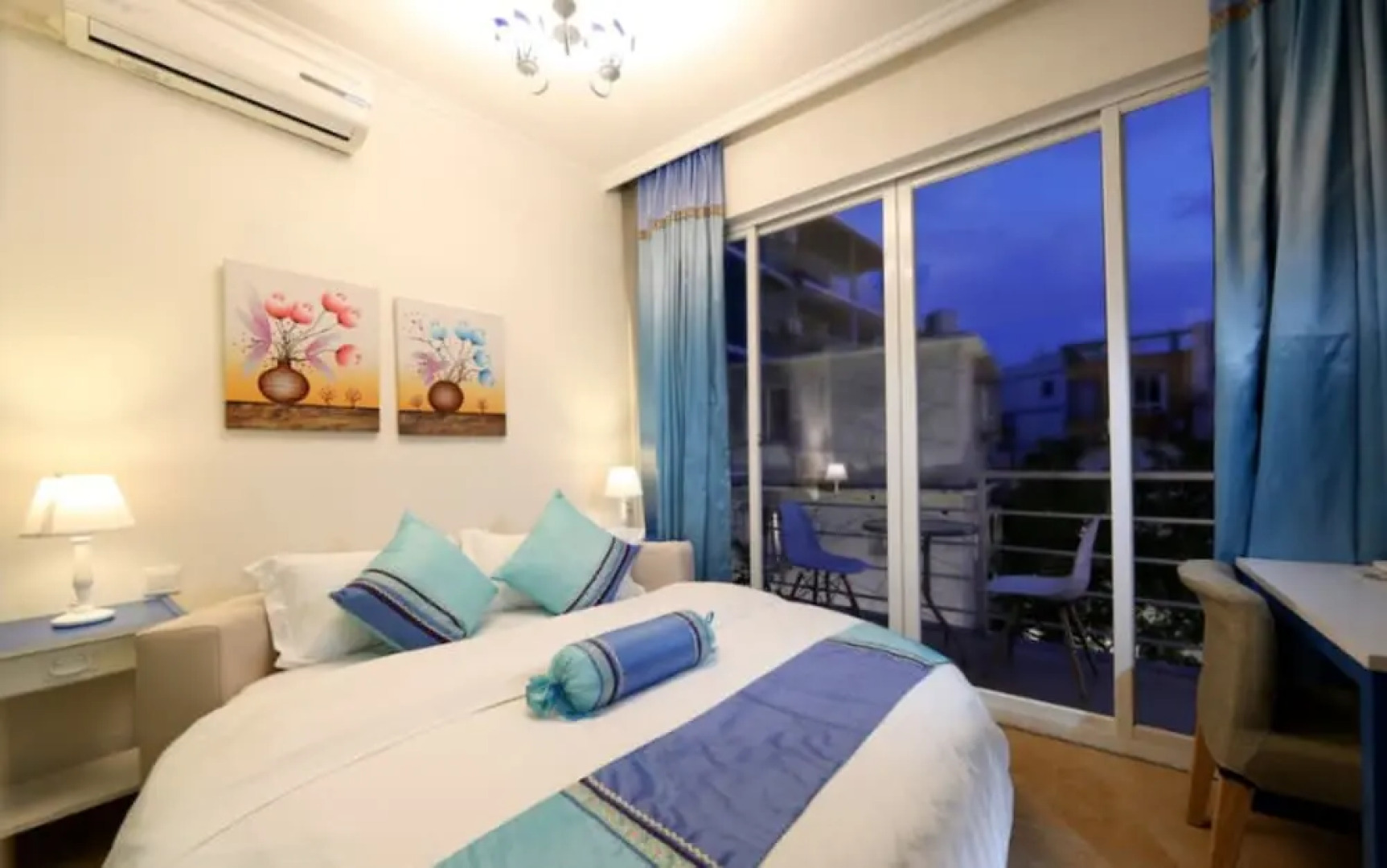 Right view Coast Inn Xia men